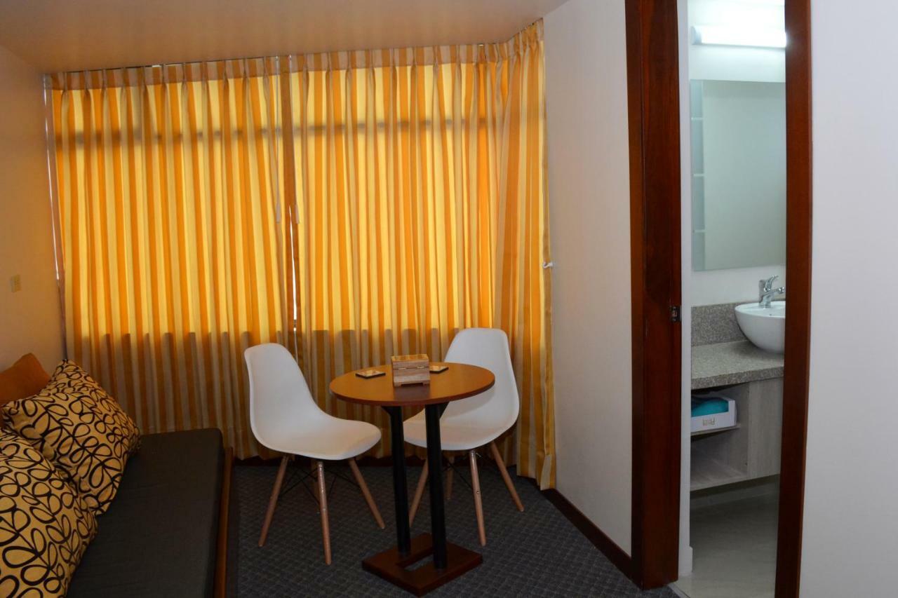 Angeles Aparthotel 2*